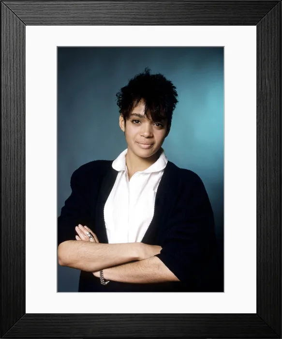 Framed Print : THE COSBY SHOW, Lisa Bonet (1985), 1984-92