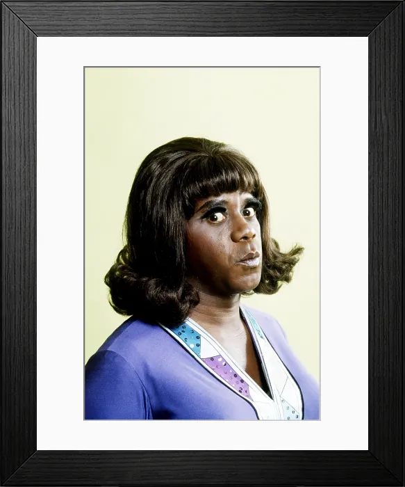 Framed Print : THE FLIP WILSON SHOW, (aka FLIP), Flip Wilson (as Geraldine Jones), 1970-74 (1970 photo) Framed Print : THE FLIP WILSON SHOW, (aka FLIP), Flip Wilson (as Geraldine Jones), 1970-74 (1970 photo)