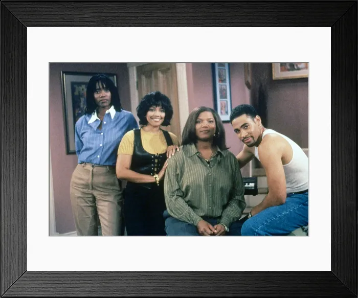 Framed Print : LIVING SINGLE, from left: Erika Alexander, Kim Fields, Queen Latifah, Mel Jackson, 1993-1998