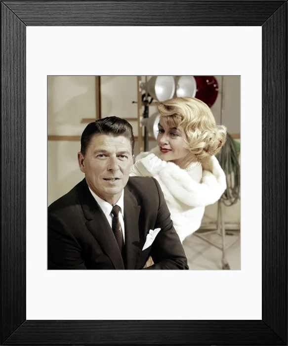 Framed Print : Ronald Reagan (left), with Dorothy Malone, on set of the GENERAL ELECTRIC THEATER, 1961