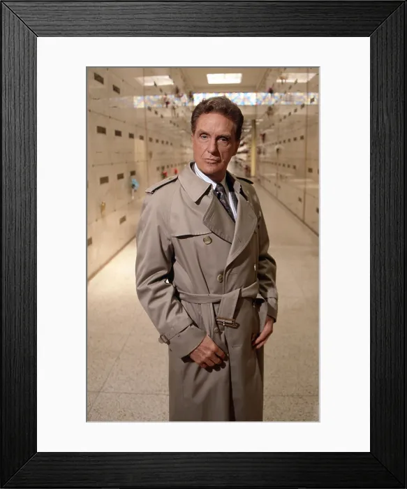 Framed Print : UNSOLVED MYSTERIES, host Robert Stack, 1987-2002 Framed Print : UNSOLVED MYSTERIES, host Robert Stack, 1987-2002