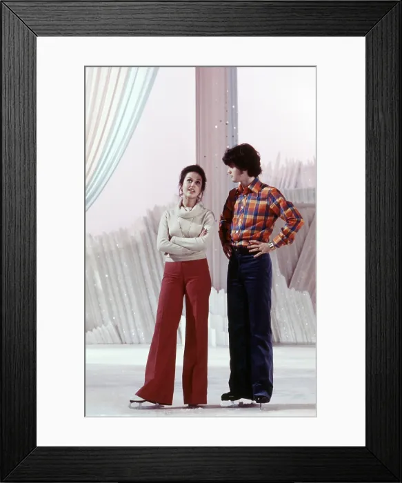 Framed Print : DONNY & MARIE, (aka DONNY AND MARIE), from left: Marie Osmond, Donny Osmond, rehearsal, (1976), 1975-1979 Framed Print : DONNY & MARIE, (aka DONNY AND MARIE), from left: Marie Osmond, Donny Osmond, rehearsal, (1976), 1975-1979