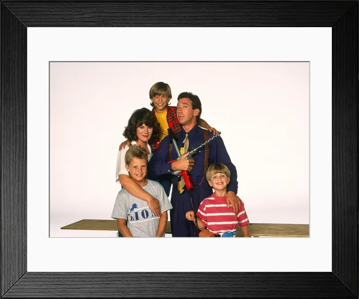 Framed Print : HOME IMPROVEMENT, clockwise from left: Patricia Richardson, Jonathan Taylor Thomas, Tim Allen, Taran Noah Smith, Zachery Ty Bryan, (1991), 1991-99 Framed Print : HOME IMPROVEMENT, clockwise from left: Patricia Richardson, Jonathan Taylor Thomas, Tim Allen, Taran Noah Smith, Zachery Ty Bryan, (1991), 1991-99
