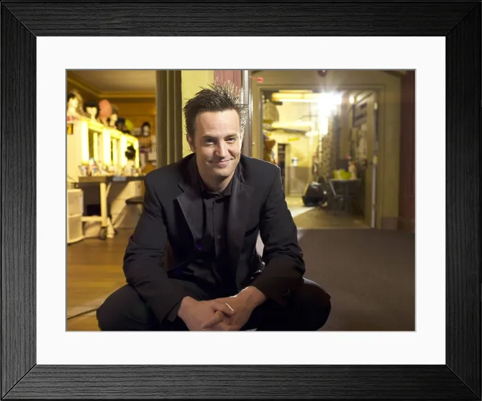 Framed Print : STUDIO 60 ON SUNSET STRIP, Matthew Perry, (Season 1), 2006-07