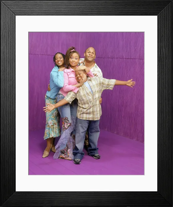 Framed Print : THAT'S SO RAVEN, T'Keyah Crystal Keymah, Raven (aka Raven-Symone), Rondell Sheridan, Kyle Orlando Massey, (Season 2), 22003-2007