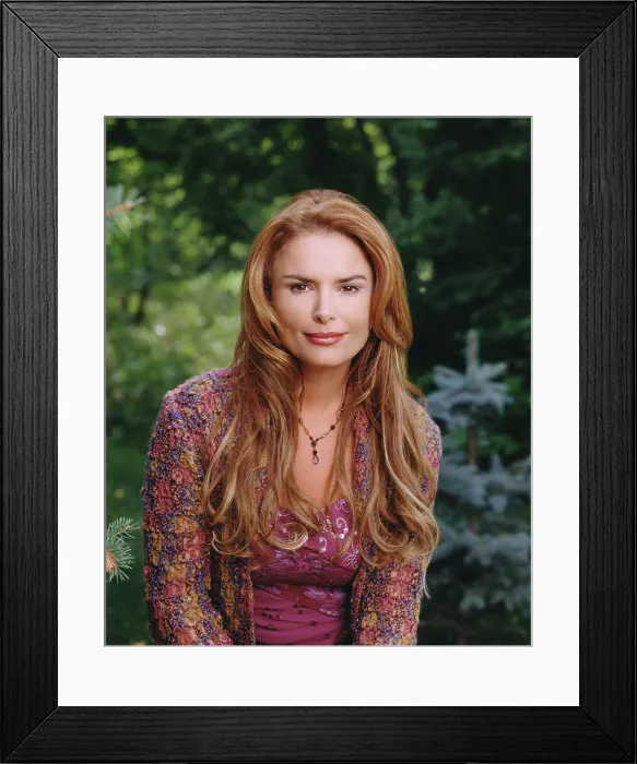 Framed Print : TOUCHED BY AN ANGEL, Roma Downey, 1994-2003 Framed Print : TOUCHED BY AN ANGEL, Roma Downey, 1994-2003