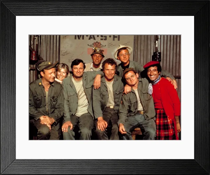 Framed Print : MASH, Larry Linville, Loretta Swit, Alan Alda, McLean Stevenson, Wayne Rogers, William Christopher, Gary Burghoff, Jamie Farr, 1972-1983 Framed Print : MASH, Larry Linville, Loretta Swit, Alan Alda, McLean Stevenson, Wayne Rogers, William Christopher, Gary Burghoff, Jamie Farr, 1972-1983