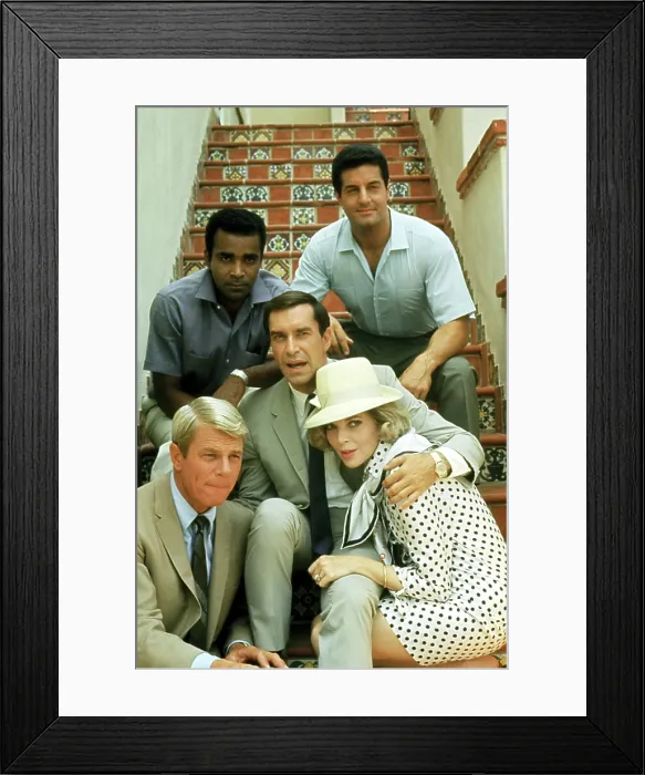 Framed Print : MISSION: IMPOSSIBLE, P. Lupus, B. Bain, M. Landau, G. Morris, P. Graves, 1966-1973 Framed Print : MISSION: IMPOSSIBLE, P. Lupus, B. Bain, M. Landau, G. Morris, P. Graves, 1966-1973
