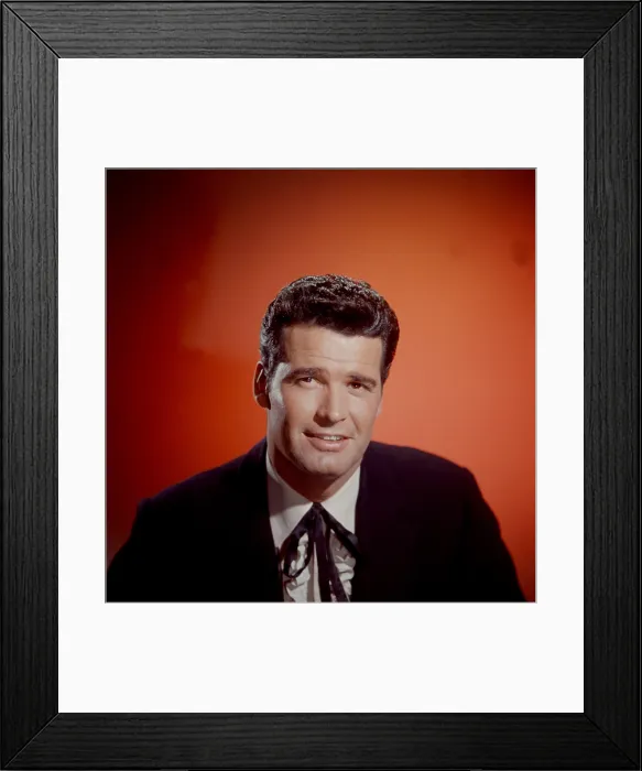 Framed Print : MAVERICK, James Garner, Jack Kelly, 1957-62