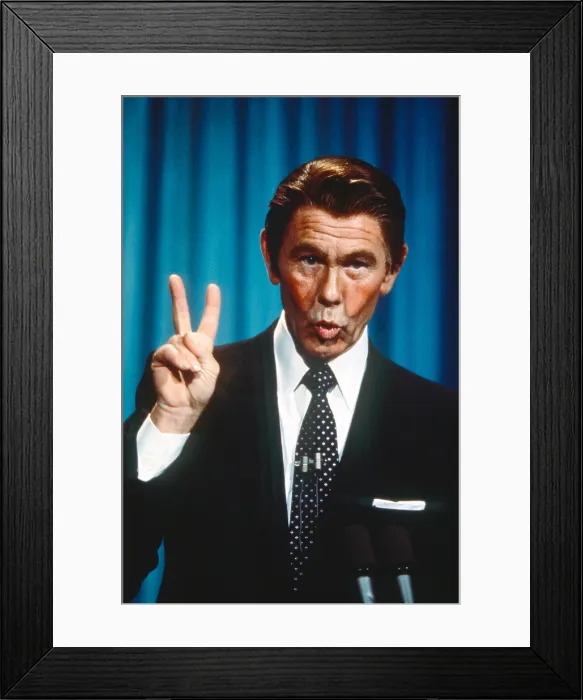 Framed Print : THE TONIGHT SHOW STARRING JOHNNY CARSON, Johnny Carson impersonating Ronald Reagan, (ca. early 1980s), 1962-1992