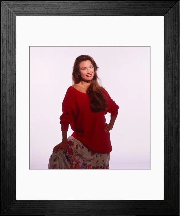 Framed Print : DR. QUINN, MEDICINE WOMAN, Jane Seymour, 1993-1998 Framed Print : DR. QUINN, MEDICINE WOMAN, Jane Seymour, 1993-1998
