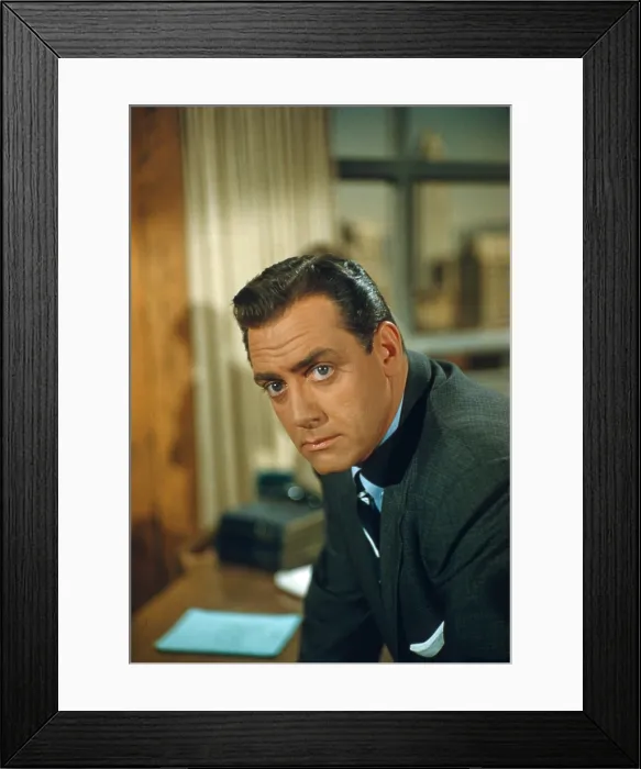 Framed Print : PERRY MASON, Raymond Burr, 1957-66