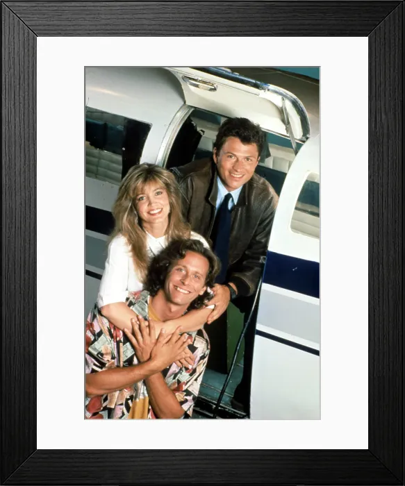 Framed Print : WINGS, Crystal Bernard, Timothy Daly, Steven Weber, 1990-97
