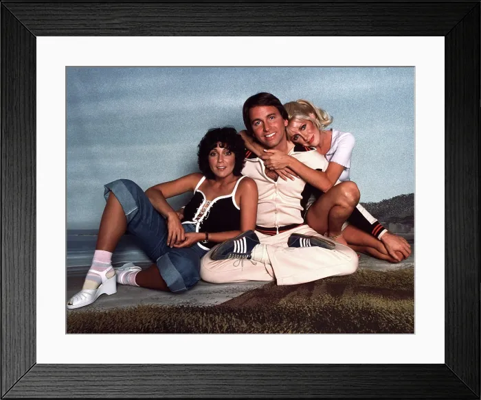 Framed Print : THREE'S COMPANY, Joyce De Witt, John Ritter, Suzanne Somers, 1977-1984 Framed Print : THREE'S COMPANY, Joyce De Witt, John Ritter, Suzanne Somers, 1977-1984