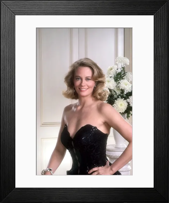 Framed Print : MOONLIGHTING, Cybill Shepherd, 1987