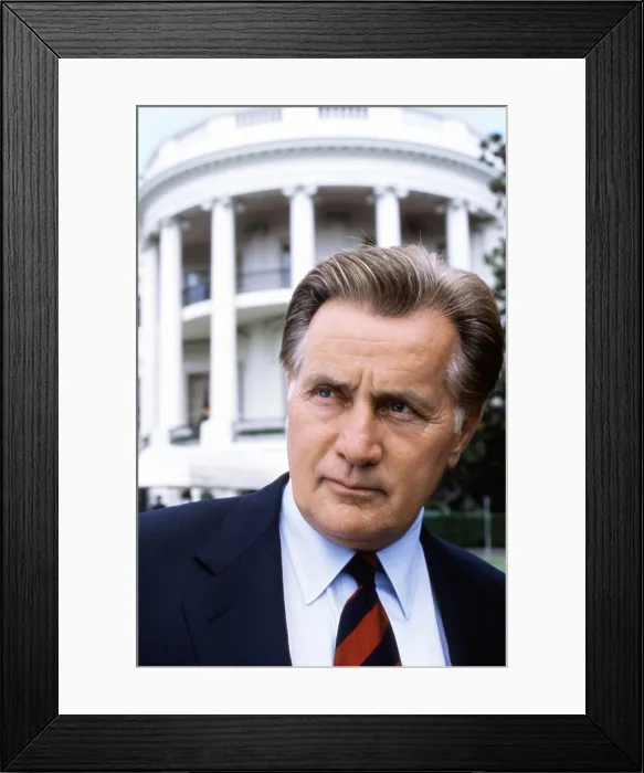 Framed Print : THE WEST WING, Martin Sheen, (2000) 1999-2006