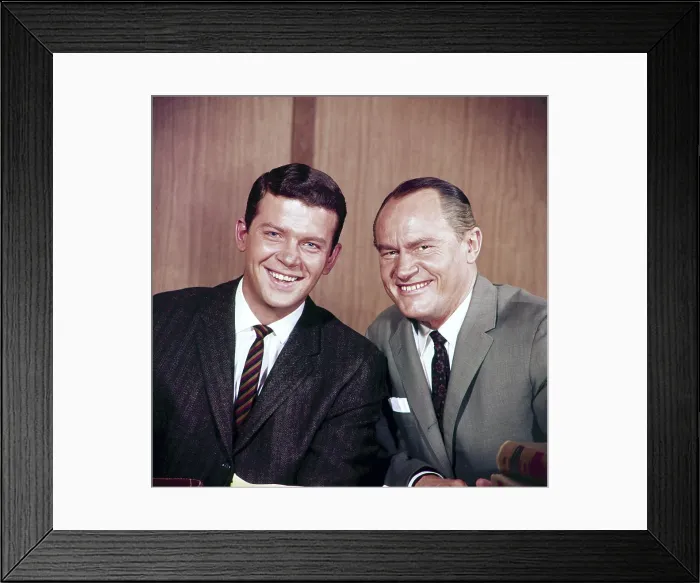 Framed Print : THE DEFENDERS, from left: Robert Reed, E.G. Marshall, (1964), 1961-1965
