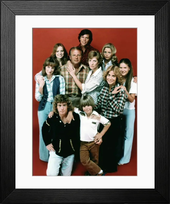 Framed Print : EIGHT IS ENOUGH, (back row, from left): Susan Richardson, Grant Goodeve, Dianne Kay, (center): Laurie Walters, Dick Van Patten, Betty Buckley, Connie Newton
