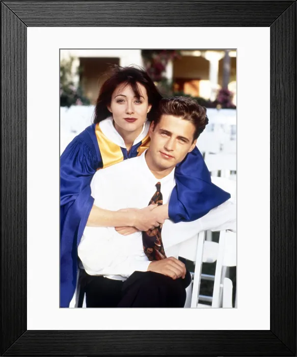 Framed Print : BEVERLY HILLS, 90210, from left: Shannen Doherty, Jason Priestley, 1990-2000