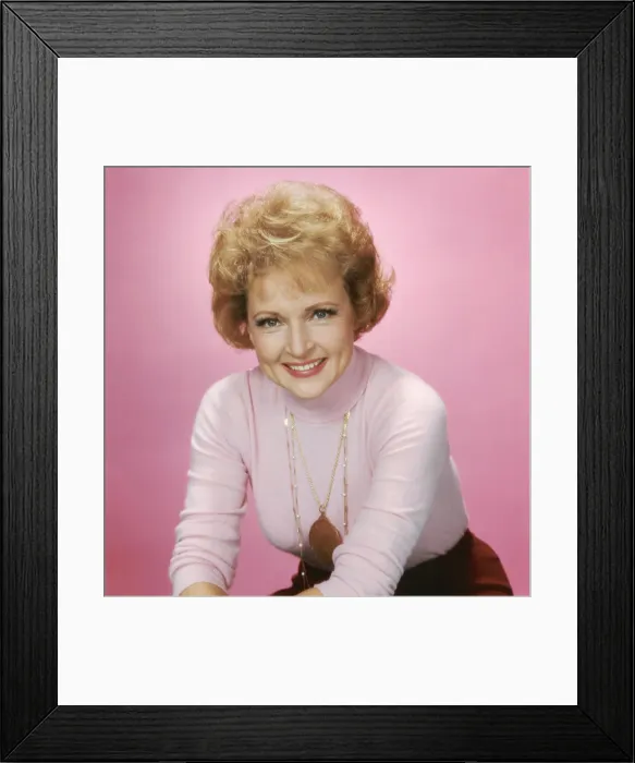 Framed Print : THE MARY TYLER MOORE SHOW, Betty White, (1974), 1970-77