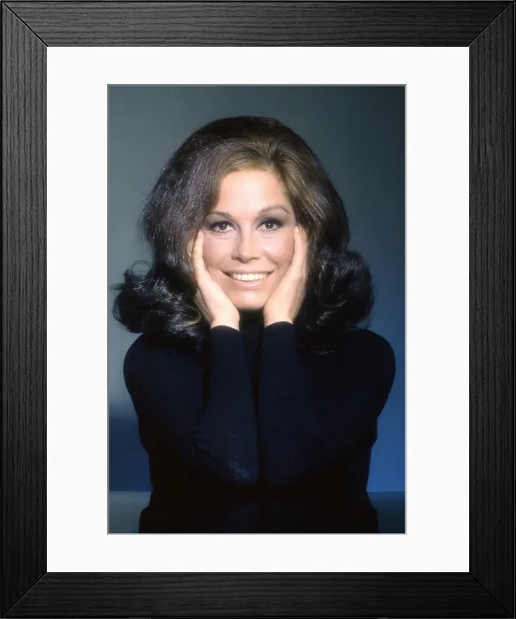Framed Print : THE MARY TYLER MOORE SHOW, Mary Tyler Moore, (1972), 1970-77