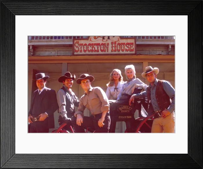 Framed Print : THE BIG VALLEY, Richard Long, Peter Breck, Charles Briles, Linda Evans, Barbara Stanwyck, Lee Majors, 1965-69