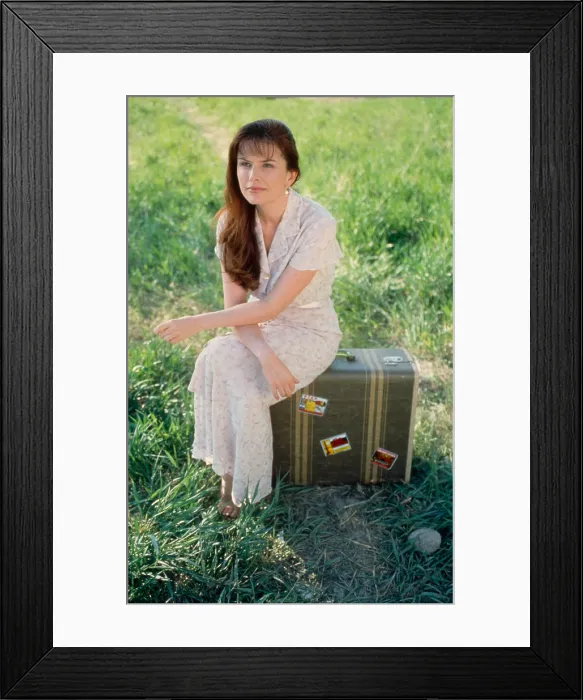 Framed Print : TOUCHED BY AN ANGEL, Roma Downey, 1994-2003 Framed Print : TOUCHED BY AN ANGEL, Roma Downey, 1994-2003