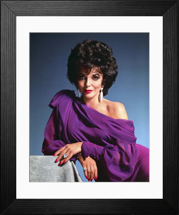 Framed Print : DYNASTY, Joan Collins, 1981-89