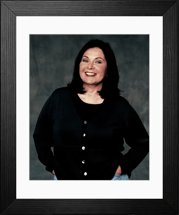Framed Print : ROSEANNE, Roseanne, 1988-2018 (1996 photo) Framed Print : ROSEANNE, Roseanne, 1988-2018 (1996 photo)