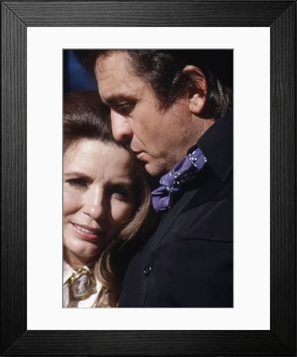 Framed Print : From left: June Carter Cash, Johnny Cash at their home in Hendersonville, TN, circa 1971 Framed Print : From left: June Carter Cash, Johnny Cash at their home in Hendersonville, TN, circa 1971