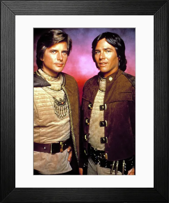 Framed Print : BATTLESTAR GALACTICA, Dirk Benedict, Richard Hatch, 1978 - 1979 Framed Print : BATTLESTAR GALACTICA, Dirk Benedict, Richard Hatch, 1978 - 1979