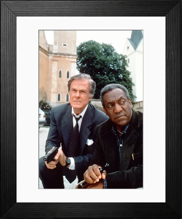 Framed Print : I SPY RETURNS, from left: Robert Culp, Bill Cosby, 1994