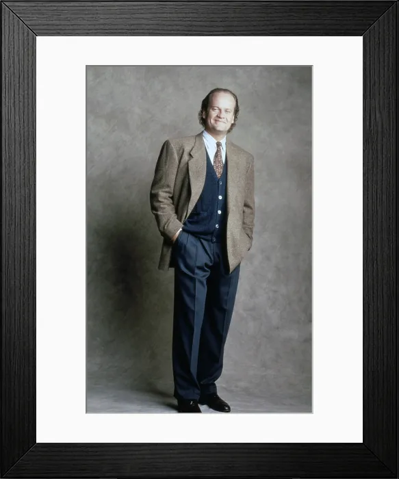 Framed Print : AN AFFECTIONATE LOOK AT FATHERHOOD, Kelsey Grammer, (aired May 6, 1995)