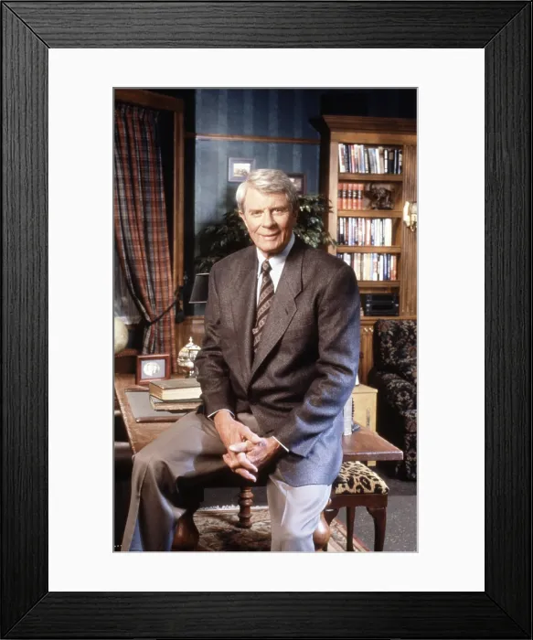 Framed Print : BIOGRAPHY, Peter Graves (host), 1987-2002