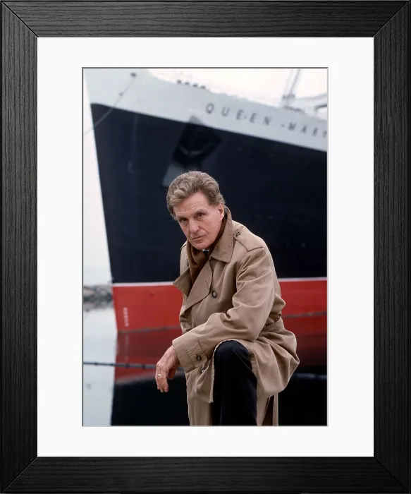 Framed Print : UNSOLVED MYSTERIES, host Robert Stack, 1987-2002