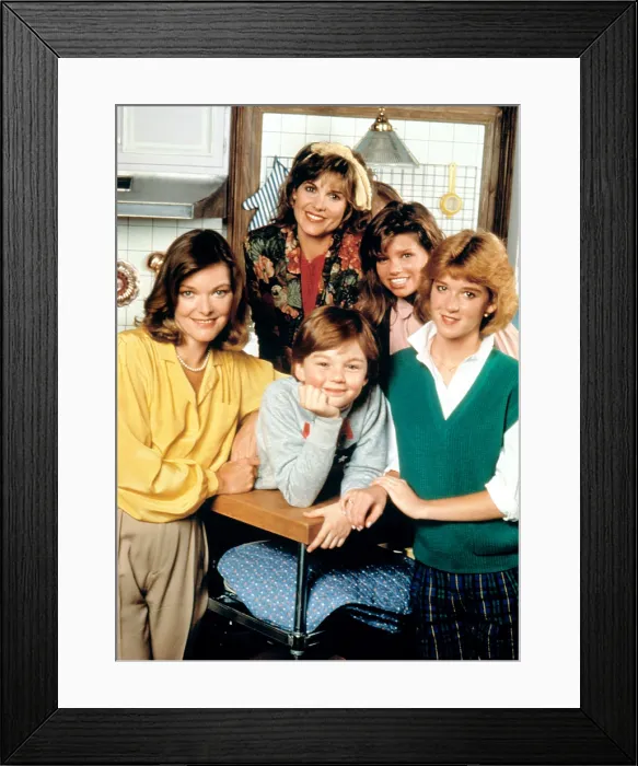 Framed Print : KATE & ALLIE, Jane Curtin, Susan Saint James, Ari Meyers, Allison Smith, Frederick Koehler, 1984-89