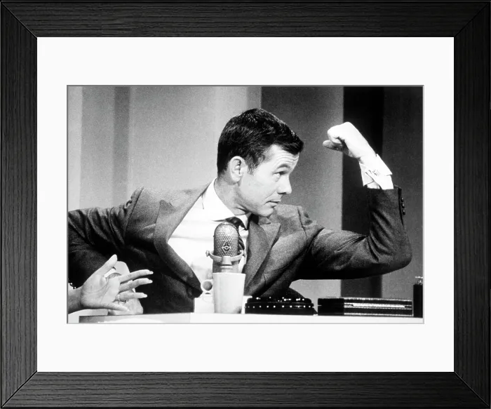 Framed Print : THE TONIGHT SHOW STARRING JOHNNY CARSON, Johnny Carson (host), (ca. 1960s), 1962-1992
