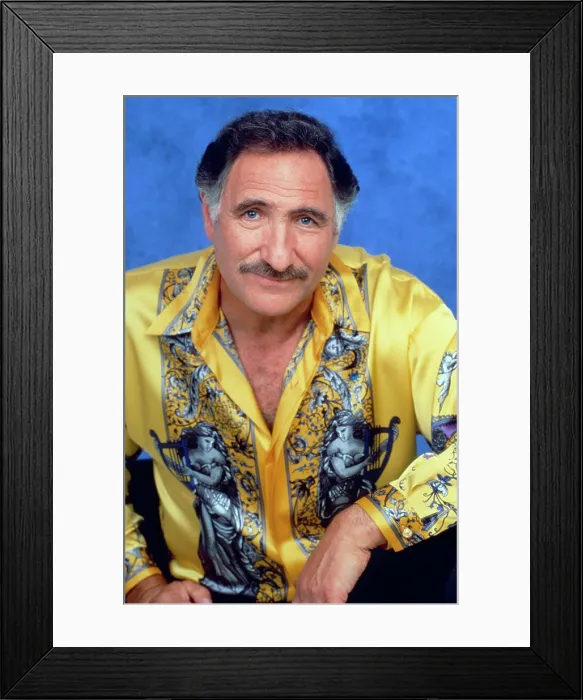 Framed Print : GEORGE & LEO, Judd Hirsch, 1997-98 Framed Print : GEORGE & LEO, Judd Hirsch, 1997-98