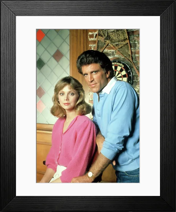 Framed Print : CHEERS, Shelley Long, Ted Danson, (1982-1987), 1982-1993