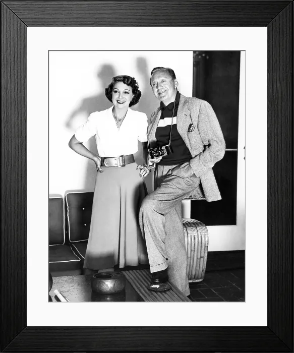 Framed Print : Jack Benny and his wife, Mary Livingstone, at their Beverly Hills home, 1953