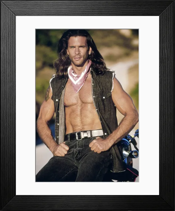Framed Print : RENEGADE, Lorenzo Lamas, (1995), 1992-97 Framed Print : RENEGADE, Lorenzo Lamas, (1995), 1992-97