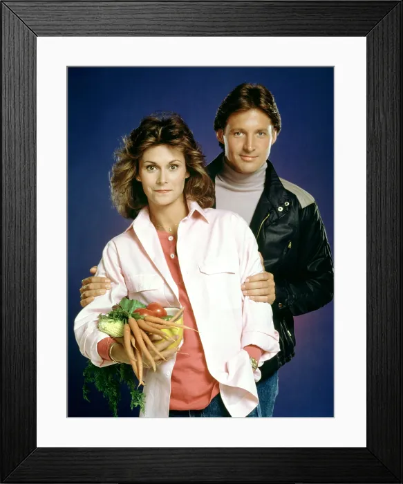 Framed Print : SCARECROW AND MRS. KING, Kate Jackson, Bruce Boxleitner, (Season 1), 1983-87