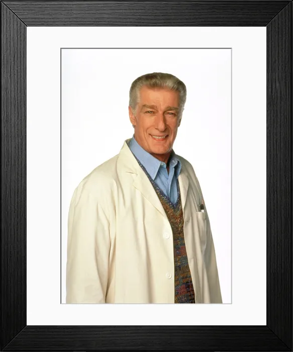 Framed Print : EMPTY NEST, Richard Mulligan, (Season 7), 1988-1995
