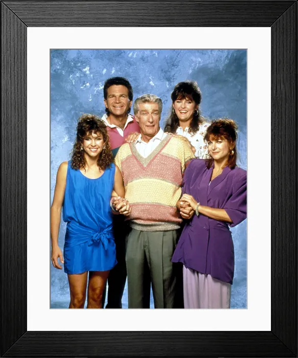 Framed Print : EMPTY NEST, Kristy McNichol, David Leisure, Richard Mulligan, Park Overall, Dinah Manoff, 1988-1995