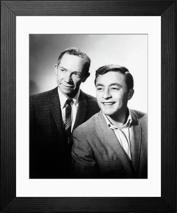 Framed Print : MY FAVORITE MARTIAN, Ray Walston, Bill Bixby, 1963-1966