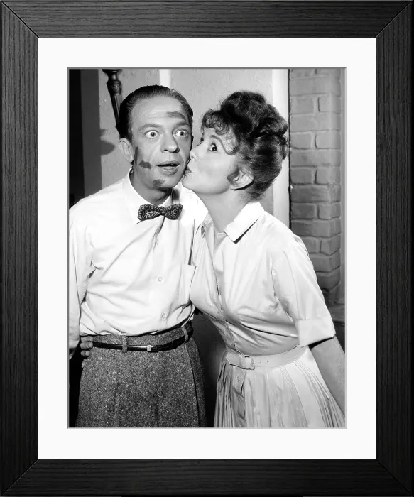 Framed Print : THE ANDY GRIFFITH SHOW, from left, Don Knotts, Betty Lynn, (1962), 1960-68