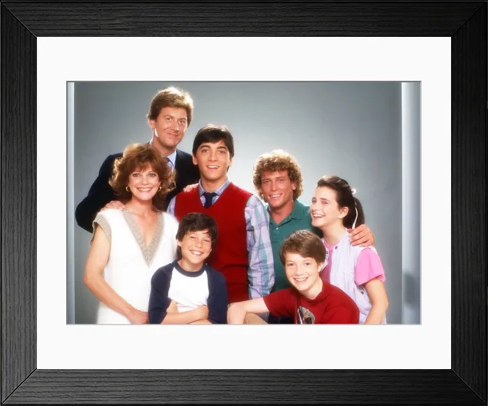 Framed Print : CHARLES IN CHARGE, from left: Julie Cobb, James Widdoes, Michael Pearlman (front), Scott Baio, Willie Aames, Jonathan Ward (front), April Lerman, 1984, 1984-1990