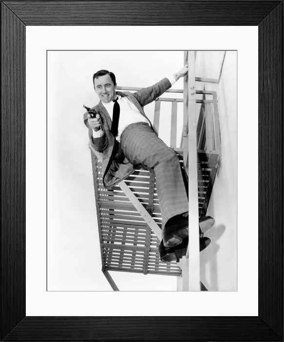 Framed Print : THE MAN FROM U.N.C.L.E. Robert Vaughn, 1964-68
