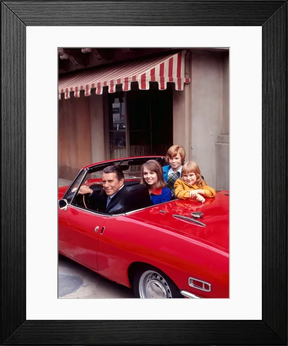 Framed Print : TO ROME WITH LOVE, from left: John Forsythe, Joyce Menges, Susan Neher, Melanie Fullerton, (1970), 1969-1971