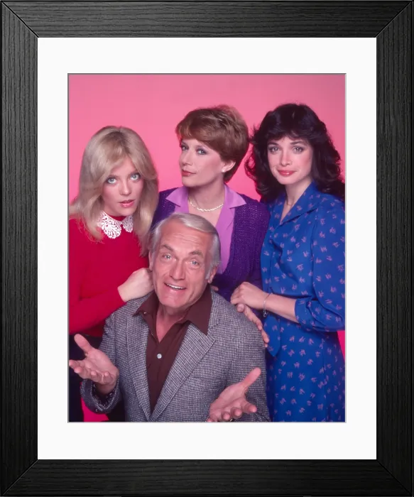 Framed Print : TOO CLOSE FOR COMFORT, clockwise from front: Ted Knight, Lydia Cornell, Nancy Dussault, Deborah Van Valkenburgh, 1980-85 Framed Print : TOO CLOSE FOR COMFORT, clockwise from front: Ted Knight, Lydia Cornell, Nancy Dussault, Deborah Van Valkenburgh, 1980-85